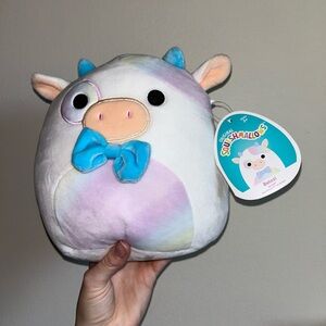 RARE NWT Belozi cow squishmallows